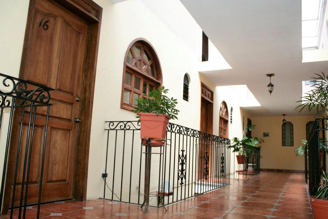 Hotel Posada Santa Fe Ocotlán エクステリア 写真